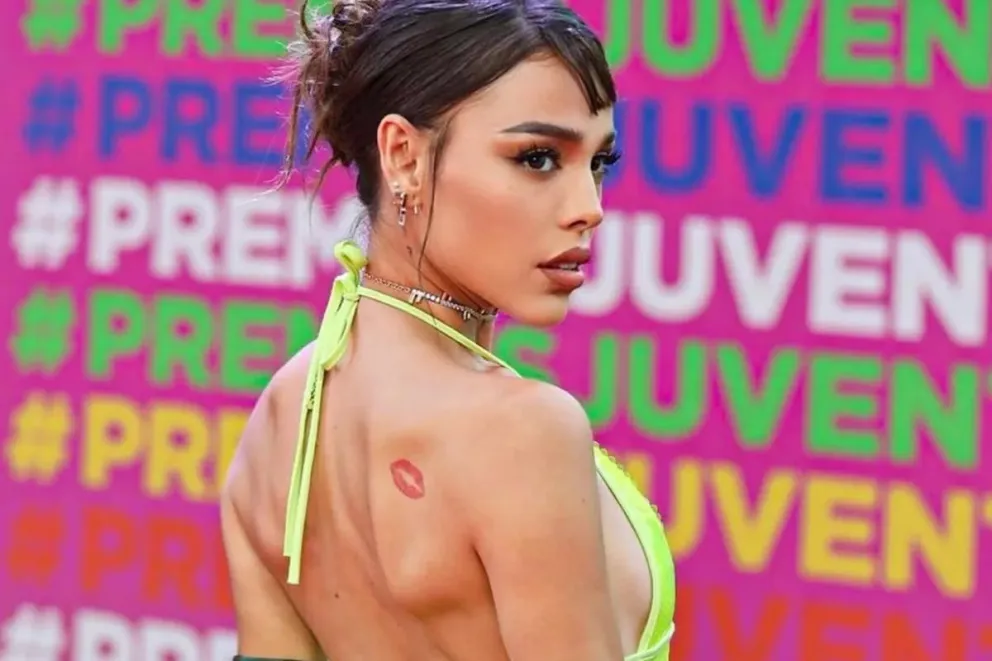 Danna Paola hizo estallar Instagram con una atrevida foto en la que lució el vestido más jugado