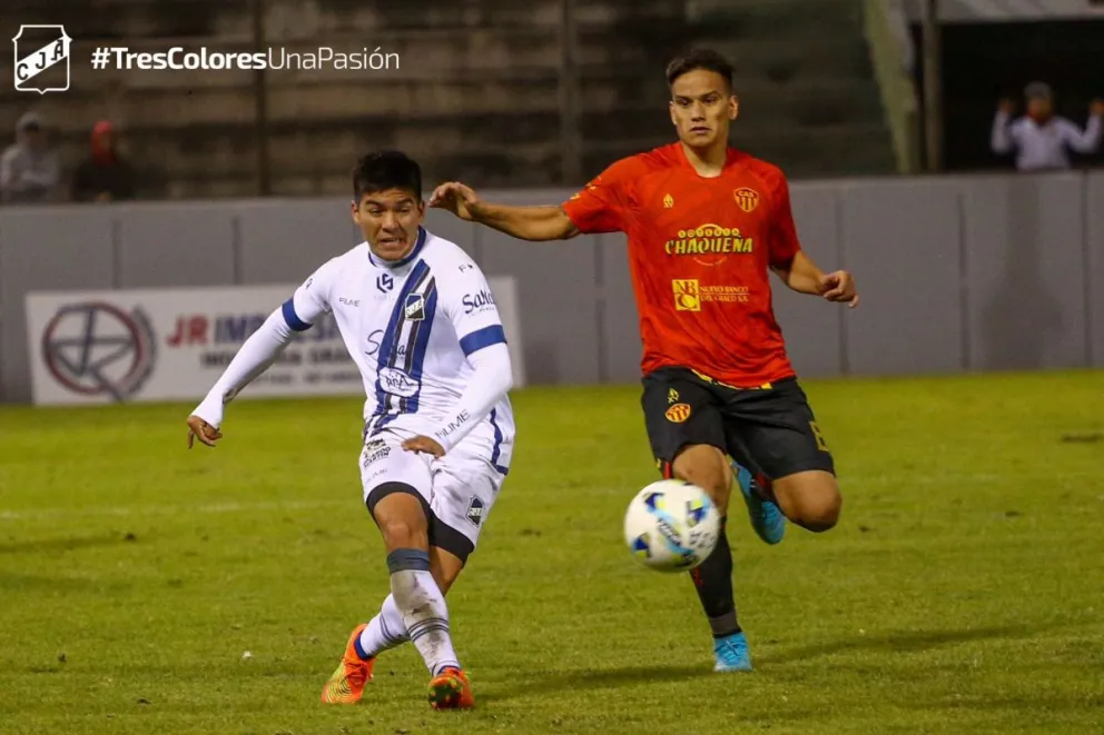 Favorcito al Albo: Juventud Antoniana empató con Sarmiento y complicó la zona alta de la tabla de posiciones