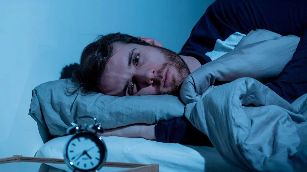 ¿Despiertas a mitad de la noche? Conoce el ritual para volver a conciliar el sueño