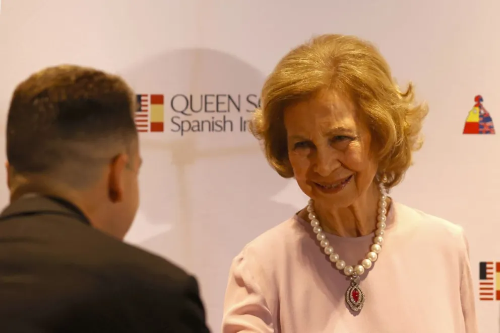 La reina Sofía y una conducta aberrante: estos son los actos de discriminación que ejecuta contra los gays
