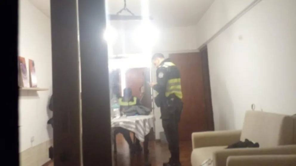 Habló una de las turistas intoxicadas en departamento alquilado por Booking