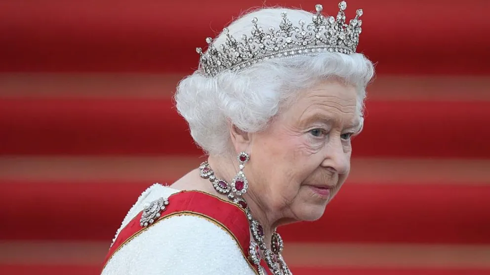 Reina Isabel II: la macabra y escalofriante historia de la familia real que intentó ocultar 