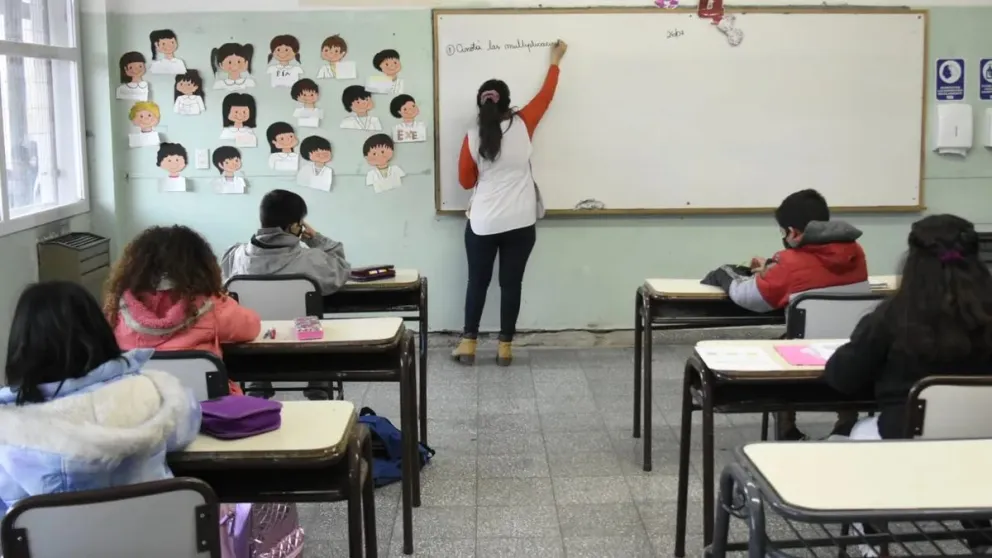 Tras la polémica con los padres, Adriana Saravia explicó el plan de recuperación de contenidos en las escuelas