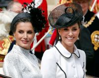 Puro lujo: descubrí los espectaculares perfumes que Letizia y Kate Middleton no dejan de usar
