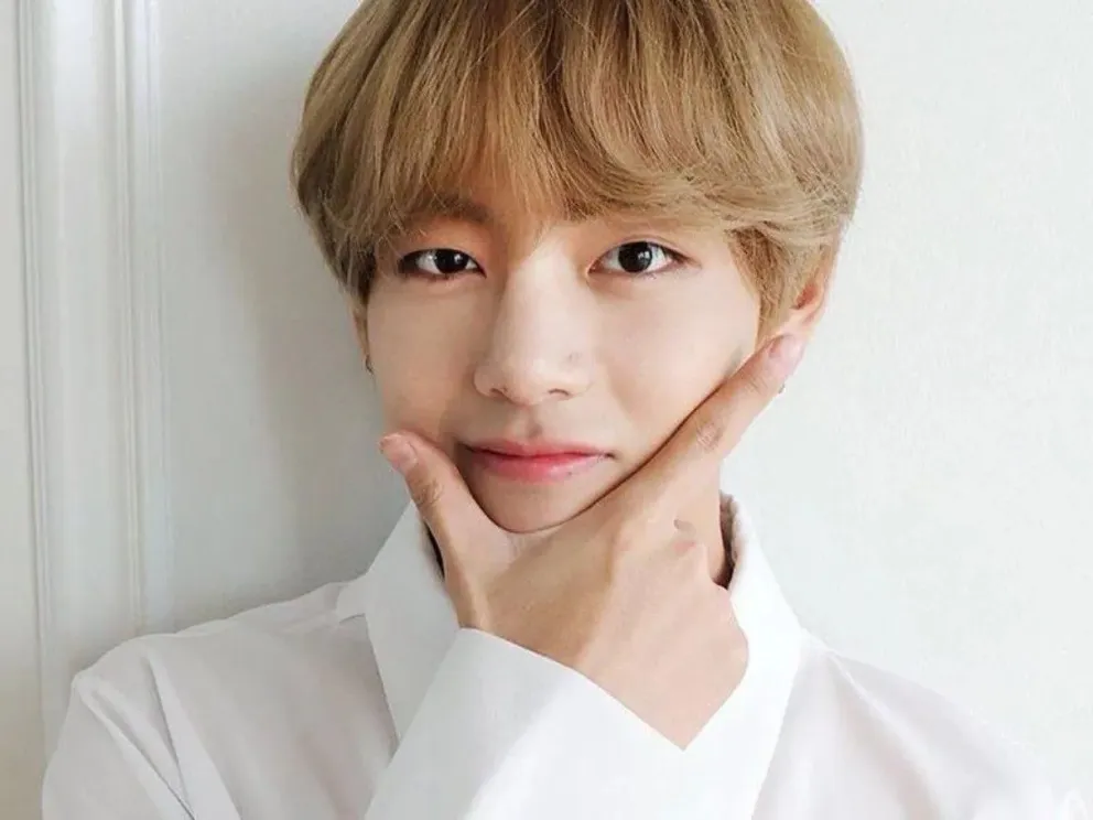 FOTO: La polémica aparición de V de BTS que acabó con los rumores de romance con Jennie de BLACKPINK