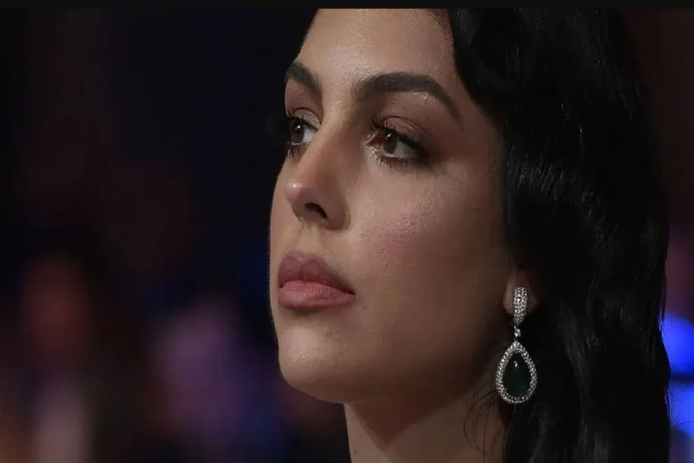 Georgina Rodríguez visiblemente afectada, publica la imagen que conmocionó al mundo. Cristiano impresionado