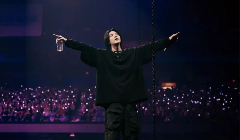 El ARMY impactado: Suga de BTS atormentado por esta tragedia corrió a los brazos de sus padres