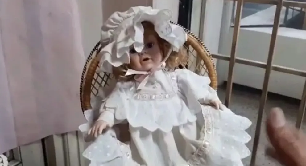La fascinante y terrorífica colección de muñecas en Salta: "Una se mueve sola de noche"