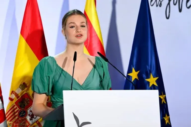 Princesa Leonor brinda discurso