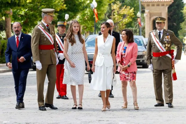 princesa Leonor y reina Letizia