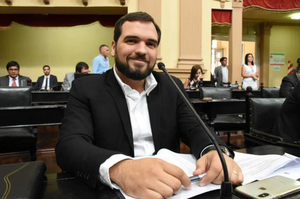 El senador Juan Cruz Curá destaca el proyecto provincial por encima de la grieta política 