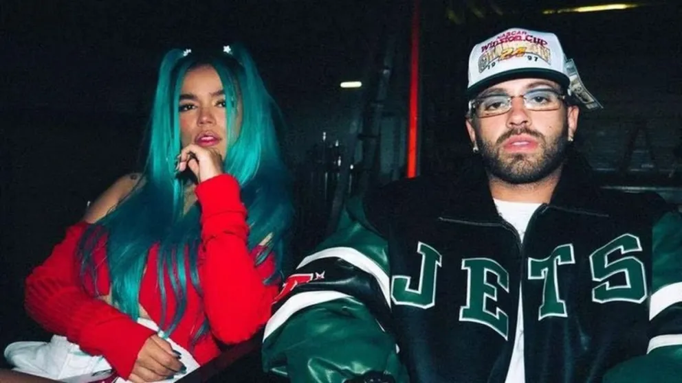 El brutal accidente de Feid en pleno concierto que impactó a todos sus fanáticos: Karol G alarmada