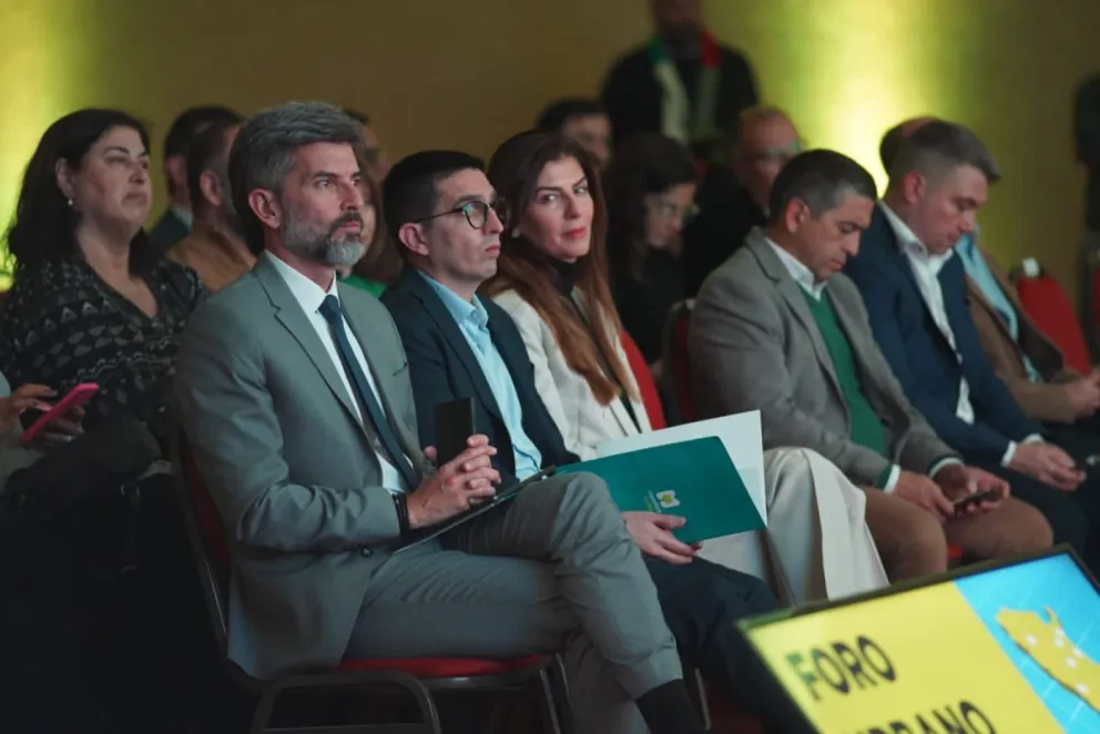 Representando a Salta, Bettina Romero participó del Encuentro Internacional de ciudades sostenibles  