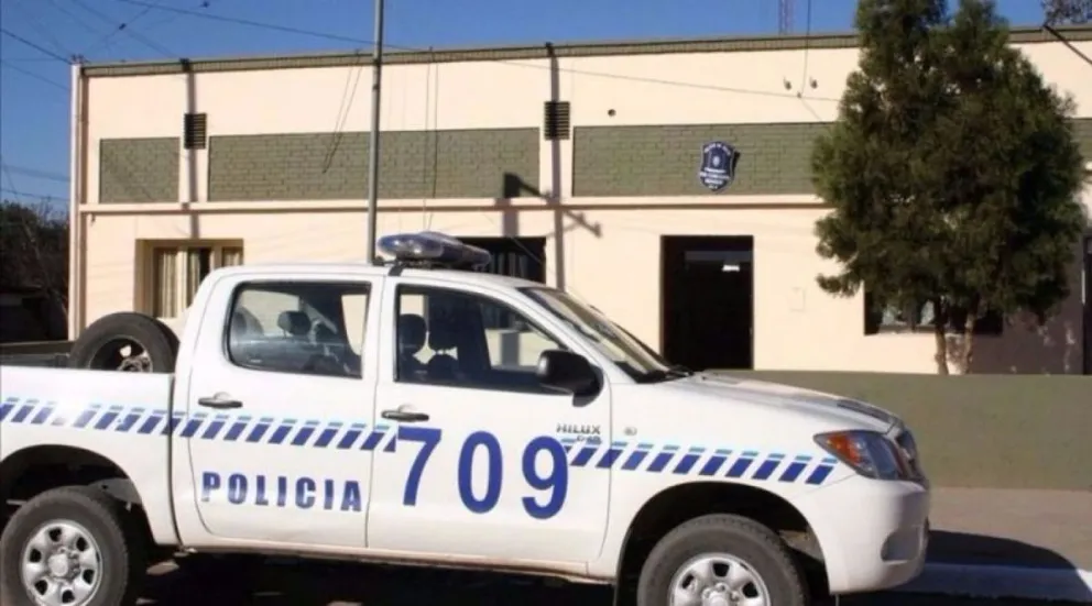 Se fugaron seis peligrosos presos de una comisaría salteña: hicieron un agujero en la pared y nadie lo notó  