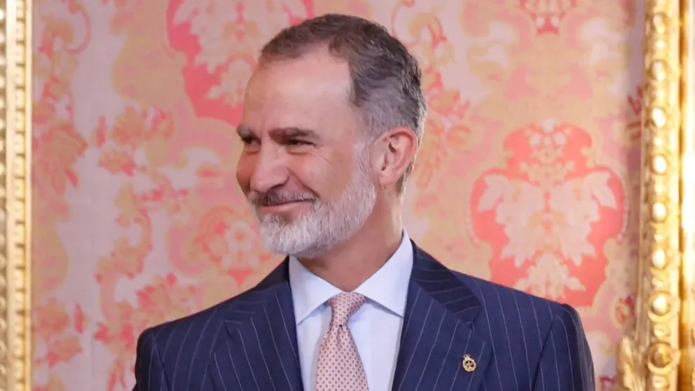 El exclusivo yate de alta gama que alquiló el rey Felipe VI para sus vacaciones con Letizia, Leonor y Sofía
