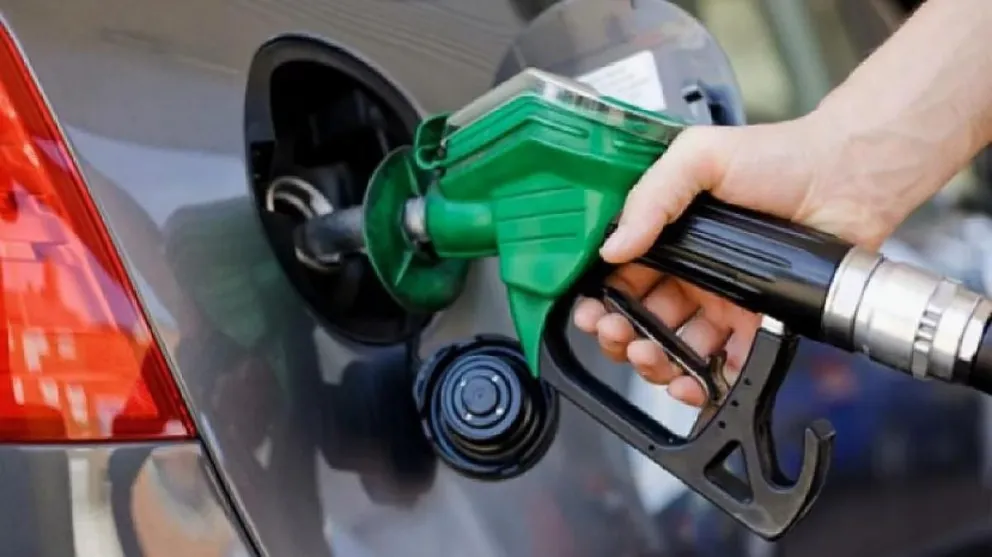 Inesperado aumento de combustibles en todo el país: encarecieron un 4,5%    