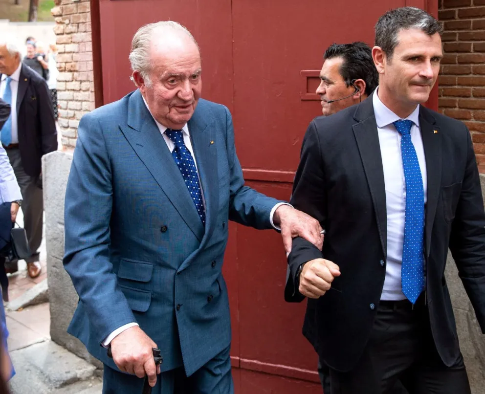 Estas son las dos mujeres cercanas a Juan Carlos I que más aprovechan su dinero ilícito
