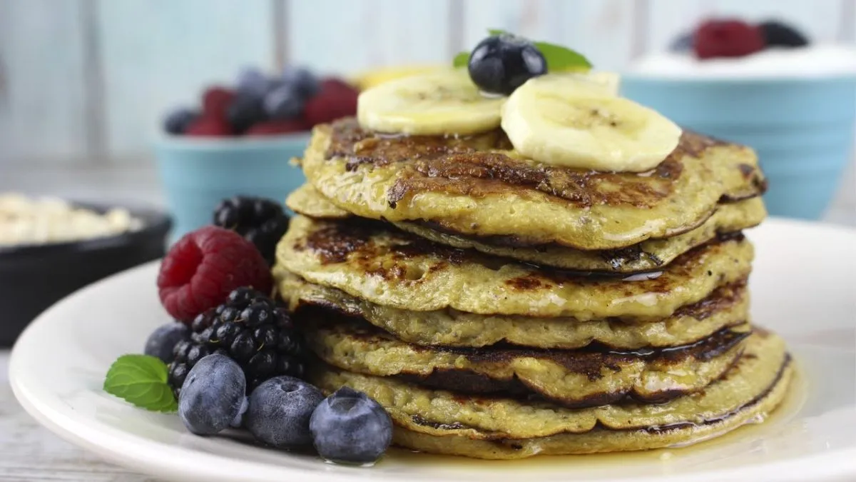 PANQUEQUES DE AVENA Y BANANA