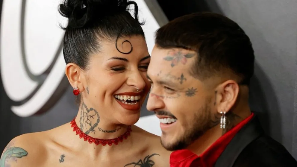 El fuerte indicio de que Christian Nodal y Cazzu ya se convirtieron en padres: despistaron a la prensa