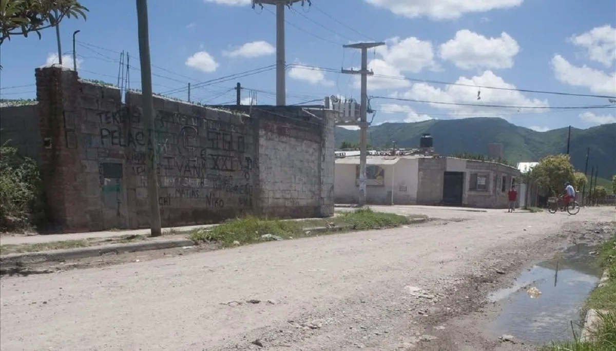 barrio siglo xxI Mujer salte&ntilde;a