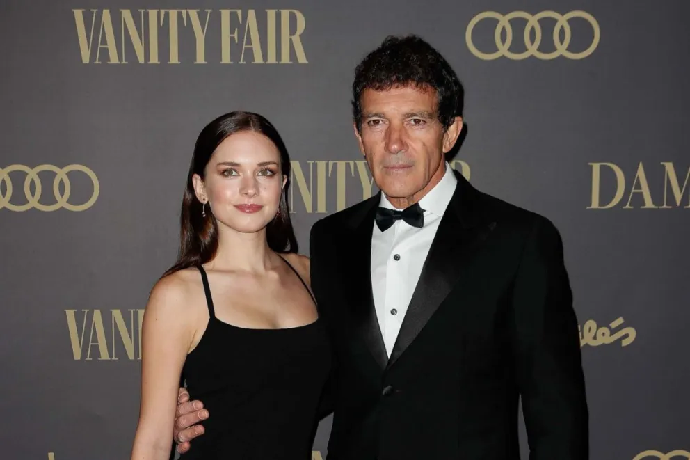 Así es la bellísima y trabajadora hija de Antonio Banderas que presume en redes sociales