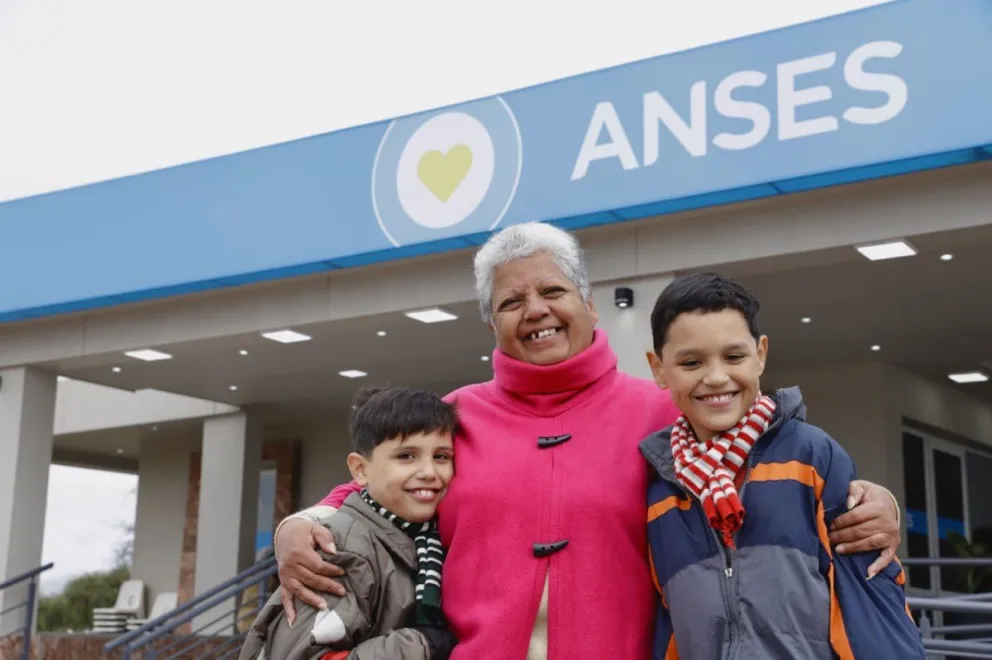 Atención jubilados: estos son los tres beneficios que ANSES programó para septiembre