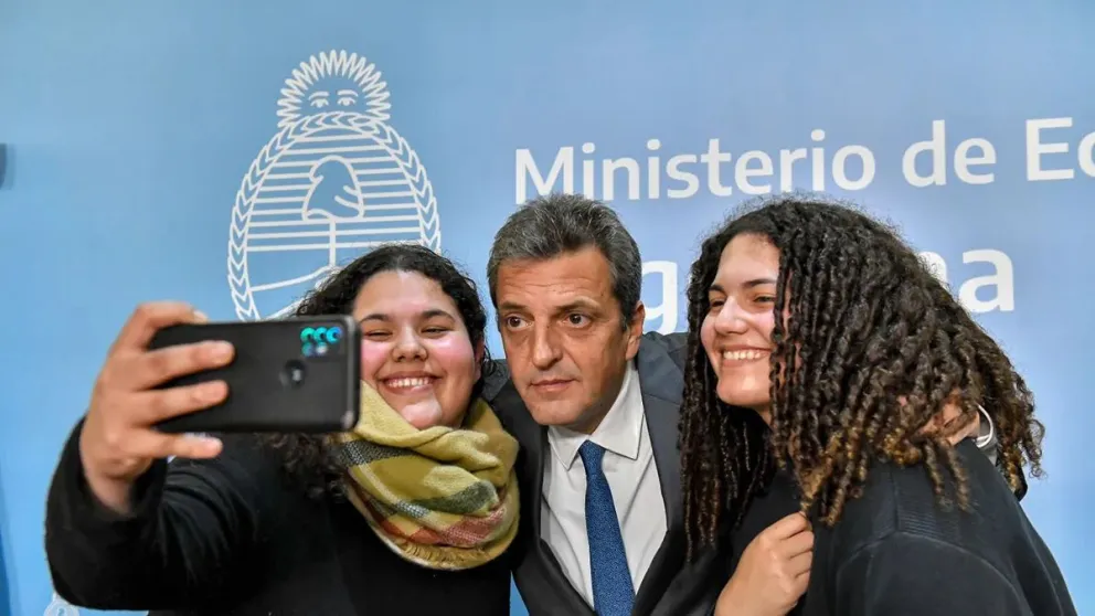 Becas Progresar: el gobierno anunció un importante aumento y esto será lo que cobrarán los estudiantes
