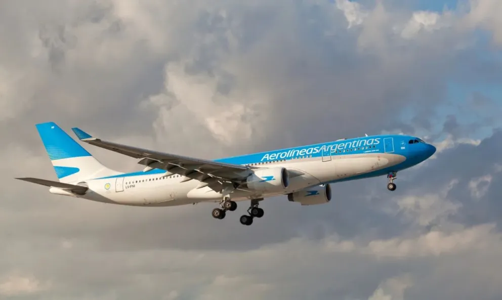 Tragedia en un vuelo de Aerolíneas Argentinas, falleció un nene de 2 años