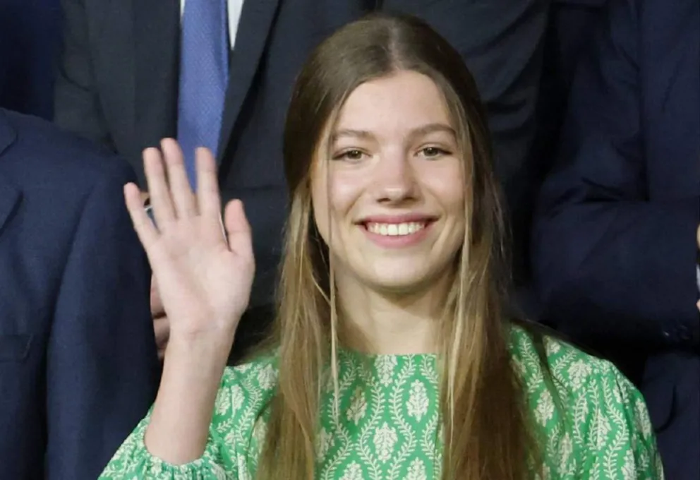 Brutal contienda: por estos impactantes motivos España prefiere a la infanta Sofía y no a Leonor
