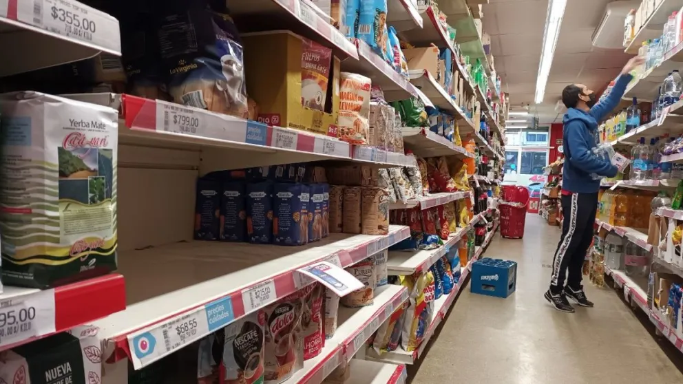 Los alimentos subieron un 2% en la primera quincena de julio: estos son los que más registran inflación