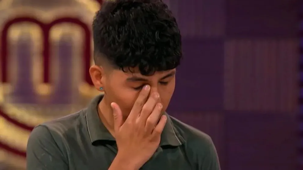Masterchef: el salteño Antonio, otra vez al borde de la eliminación, recibió una vida más en el certamen