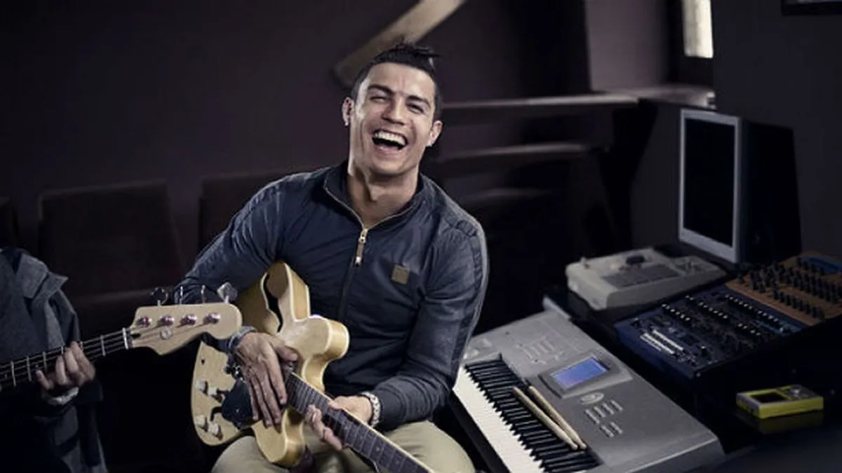CRISTIANO RONALDO