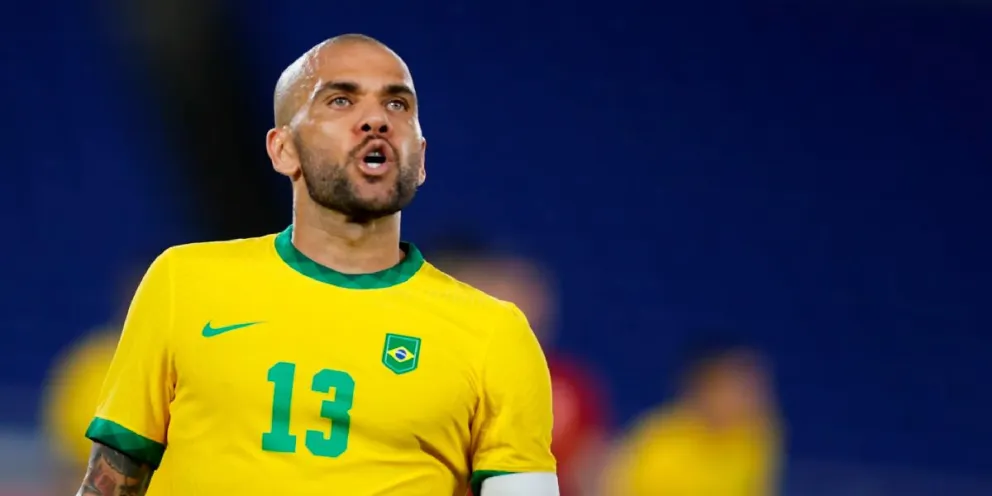 Salen a la luz las primeras imágenes de Dani Alves desde que está en prisión acusado por abuso 