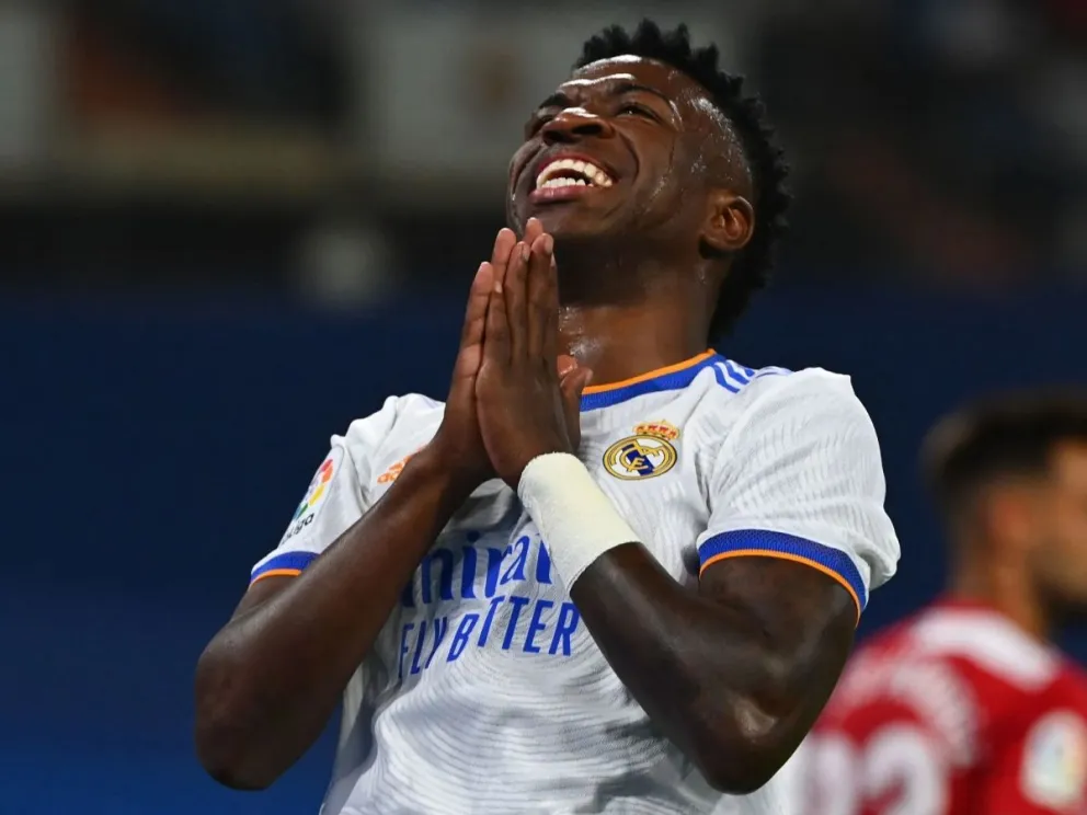 Vinicius Junior demuestra lo enamorado que está de Kenia Os con un tierno mensaje en redes