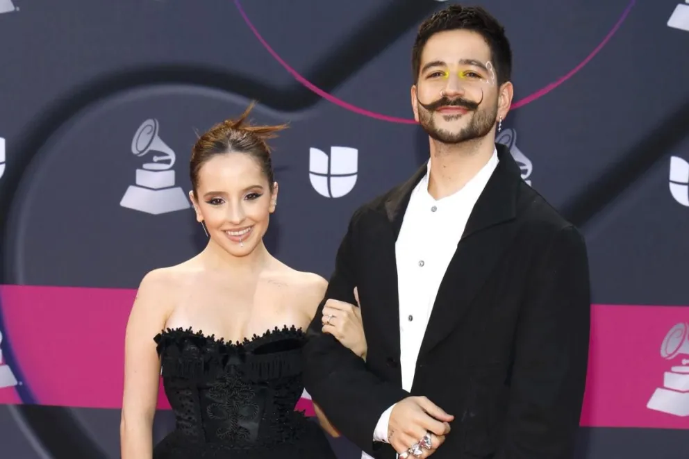 Camilo Echeverry y Evaluna Montaner muestran el rostro de su hija Índigo por primera vez 