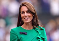 Poco digno de la realeza: así fue el despreciable gesto de Kate Middleton con un recogepelotas