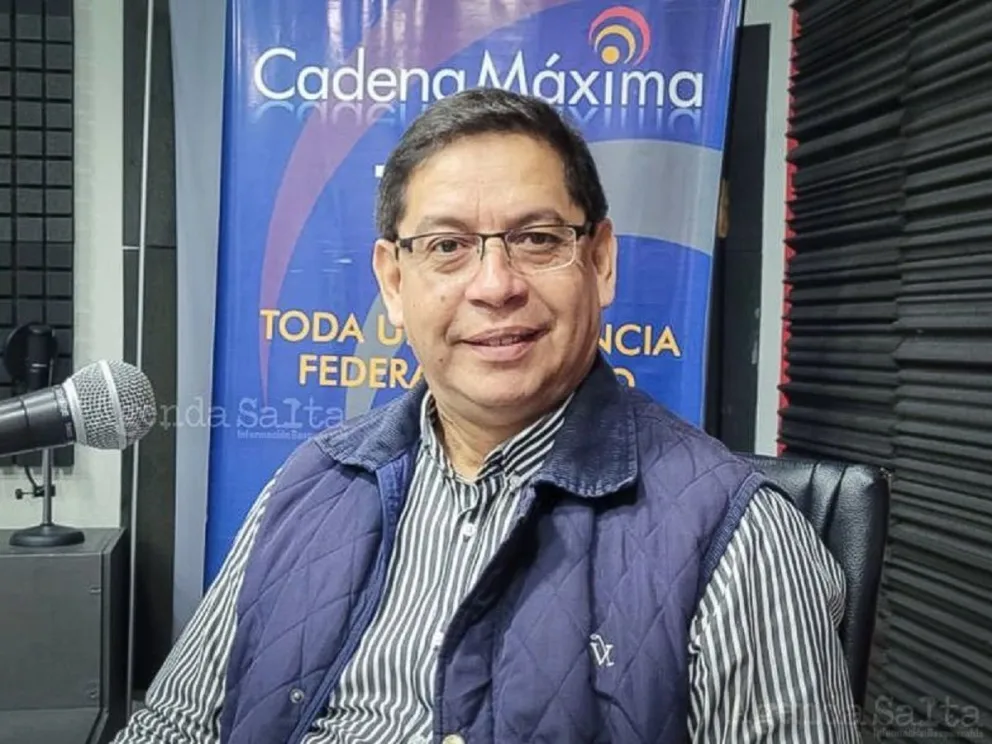 "Pino" Rocha Alfaro presentó su spot de campaña: una propuesta 'original' y desopilante