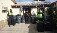 Contrabando millonario: incautan un cargamento de neumáticos ilegales en Orán