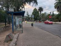 Vandalismo en Salta: un parador de colectivo sufrió importantes daños