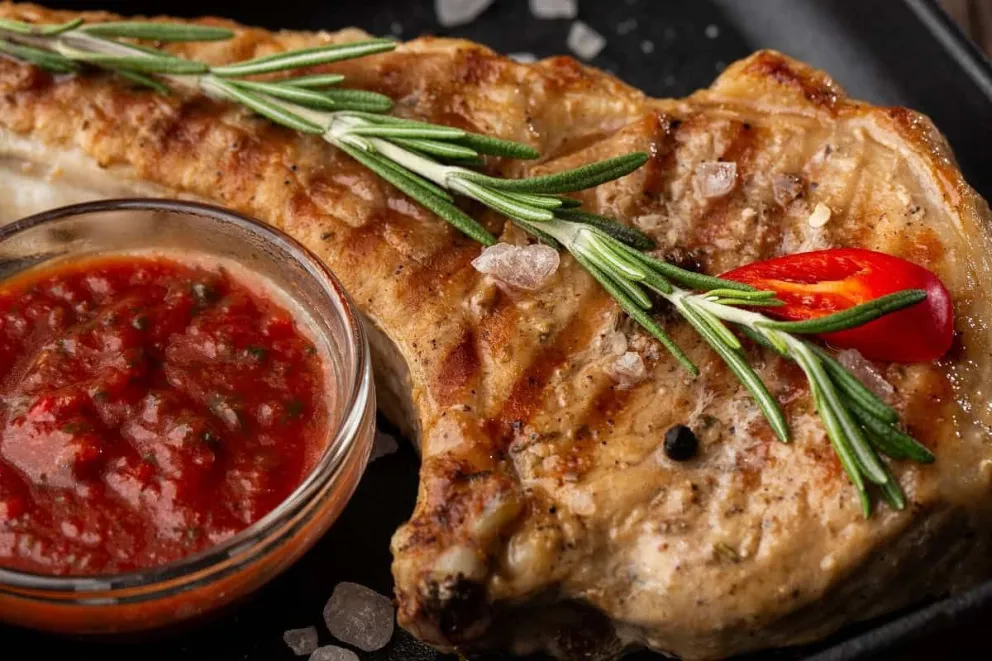 Salsa Gaucha, la auténtica receta argentina que no puede faltar en la parrilla