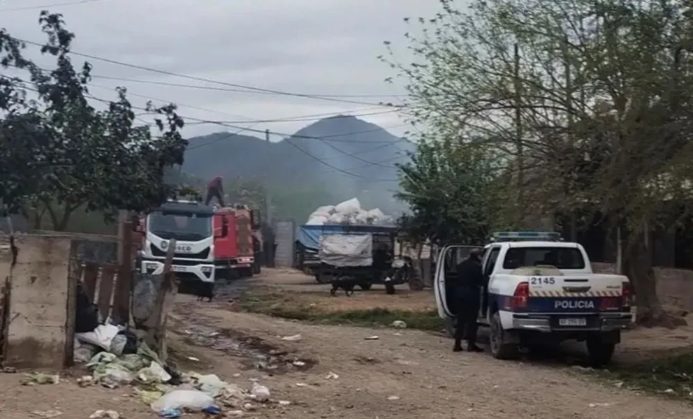 Se incendió una casilla ubicada en el “Pozo de la muerte”