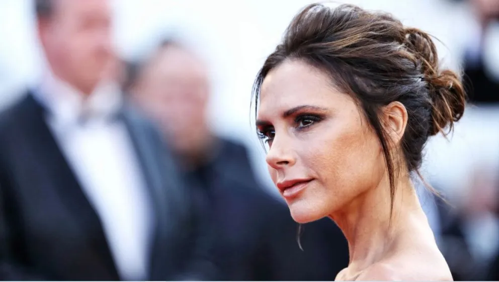 Victoria Beckham sorprende a los seguidores con un controversial calzado: esto se puso