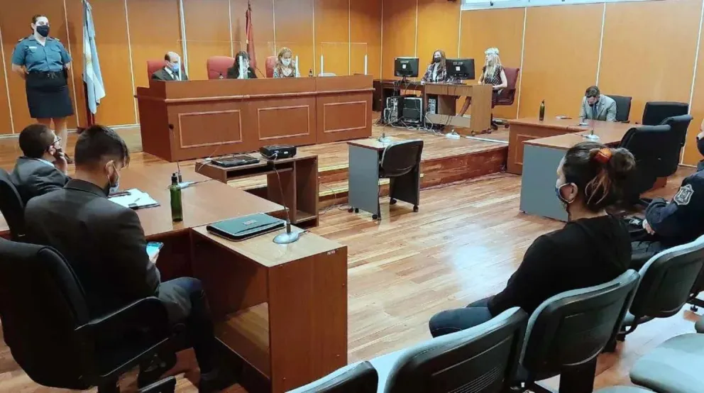 Juicio contra las mujeres que golpearon brutalmente a una niña de 4 años: declararon psicólogos y familiares