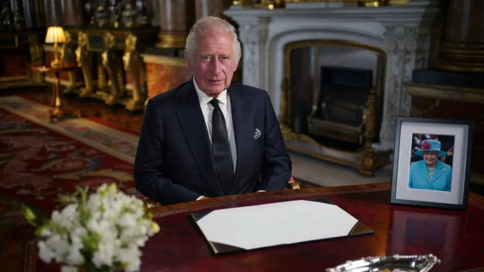 El rey Carlos III le regala un jardín a su nieto preferido y deja de lado a los demás: “desprecio total”