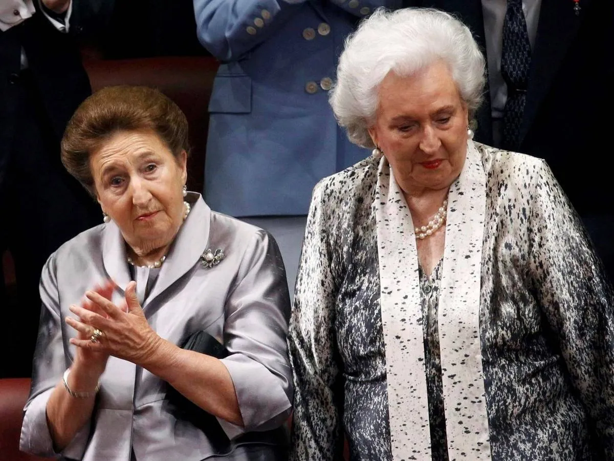 REINA SOF&Iacute;A