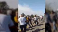 Tenso incidente en Tartagal: viajantes fueron agredidos con palos mientras intentaban circular en corte de ruta