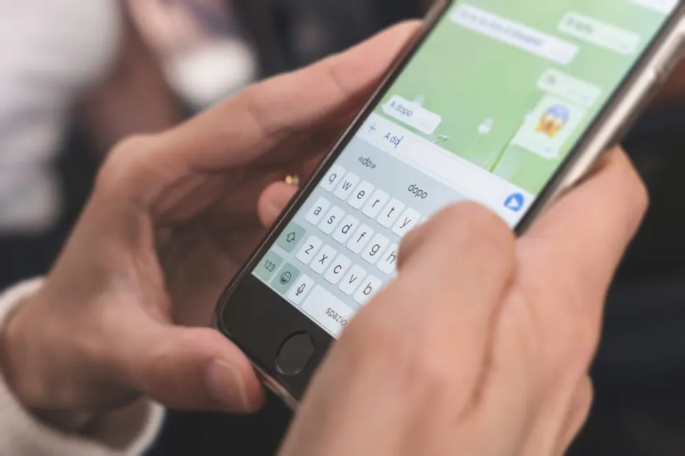Un hombre difundió una foto de abuso infantil en un grupo de Whatsapp de una casa de estudios salteña