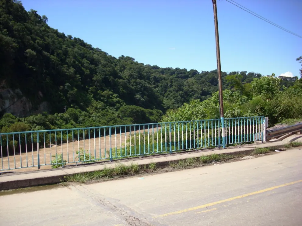 Orán: hallaron el cadáver de un hombre al costado de la ruta 50  