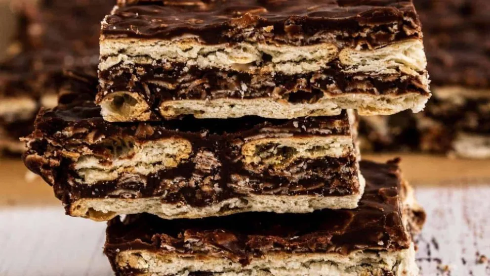 La receta que estabas esperando: turrón de galletas, sin horno, económico y muy fácil