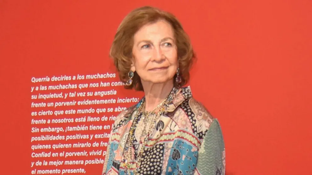 Poco presupuesto: el insólito look que la reina Sofía repitió en el homenaje a Balduino de los Belgas